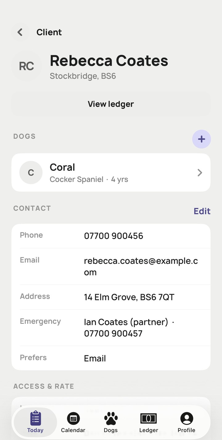 Hound-Up's Client screen, showing contact details, dogs and access instructions